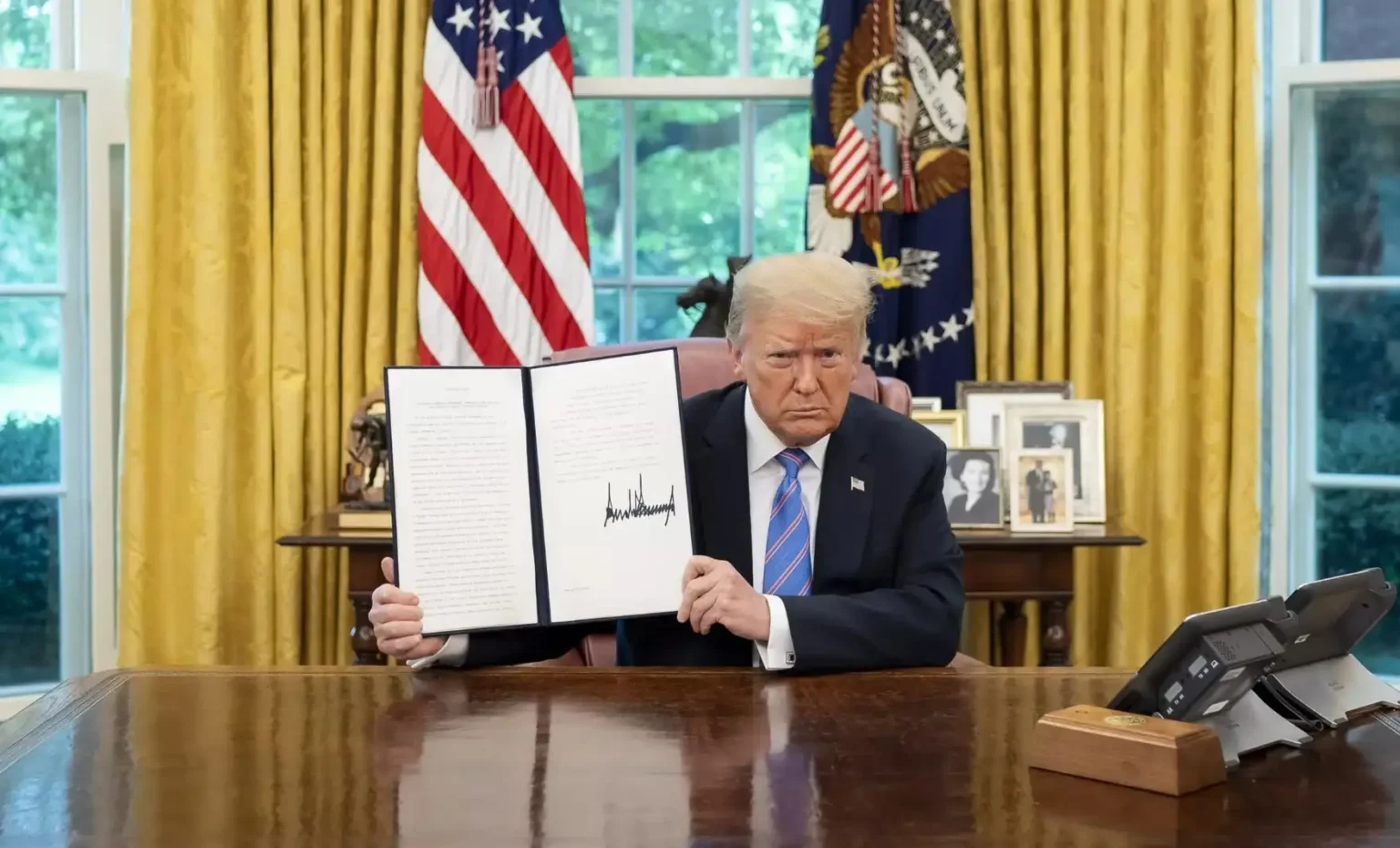 Donald Trump przedstawił plan dotyczący AI. Wyraził sprzeciw wobec opłat za prawa autorskie