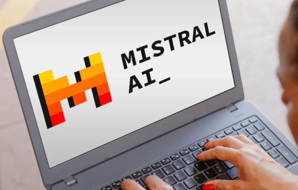 Mistral udostępnia klienta vibe coding – Mistral Code